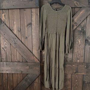 Elegant Olive Green Maxi Dress